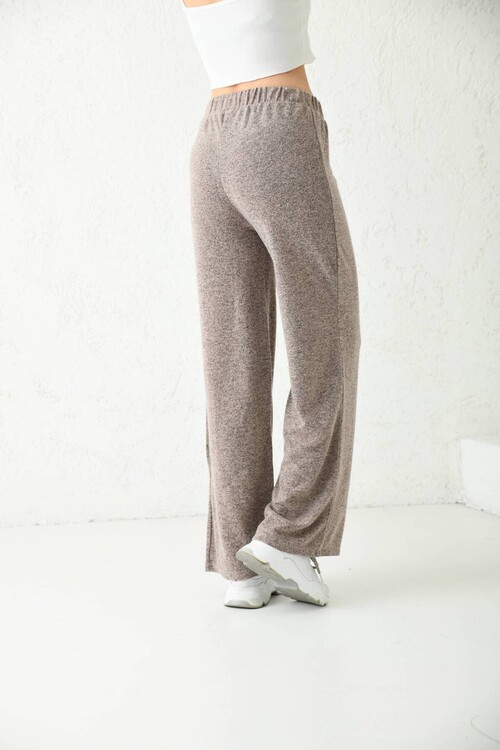 Beige Elastic Waist Straight Leg Sweatpants