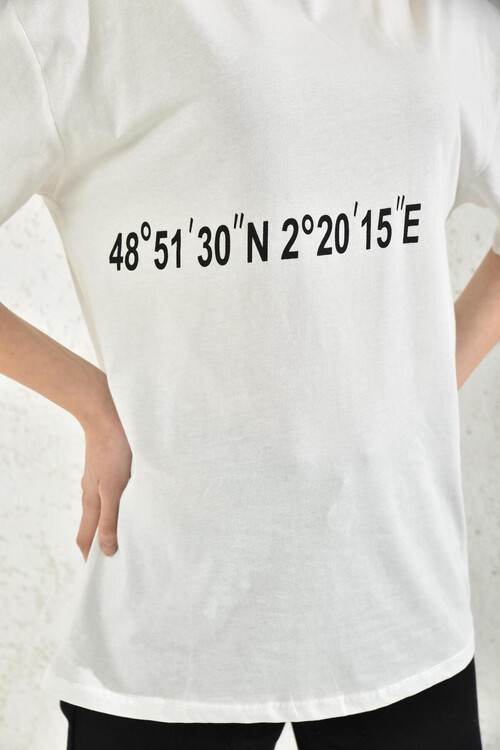 White Print Detail Short Sleeve T-Shirt