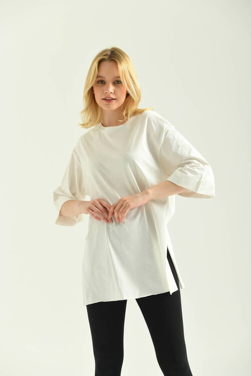 White Double Sleeve Wide Cut Asymmetrical Slit Knitted T-Shirt