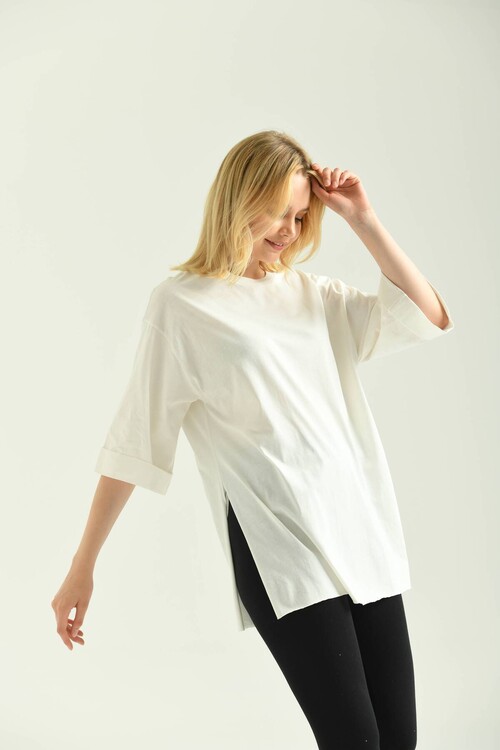 White Double Sleeve Wide Cut Asymmetrical Slit Knitted T-Shirt