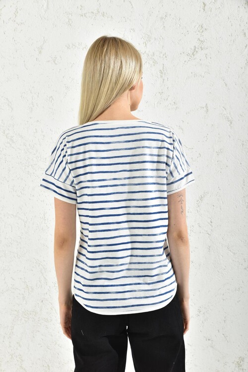 Ecru Printed T-Shirt with Pockets and Short Sleeves