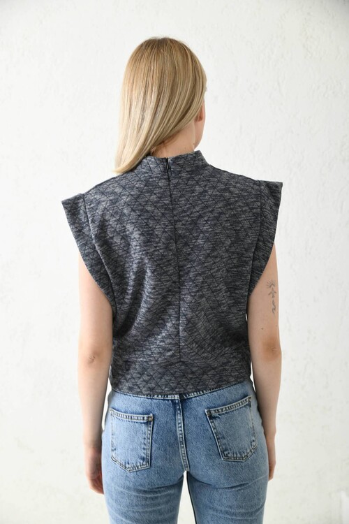 Gray Diamond Pattern Bat Sleeve Blouse