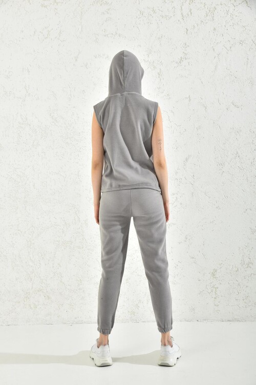 Gray Hooded Kangaroo Pocket Detailed Sleeveless Vest Set