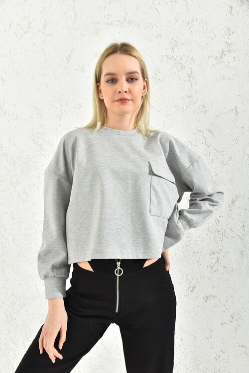 Gray Square Pocket Detailed Blouse