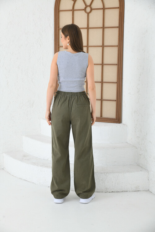 Woman Khaki High Waist Elastic and Pocket Detailed Cargo Pants
