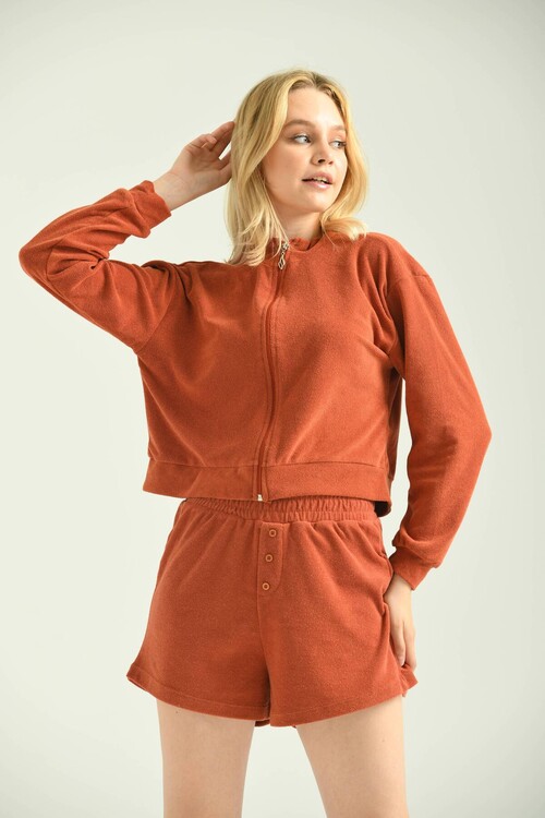 Tile Button Detailed Terry Fabric Shorts