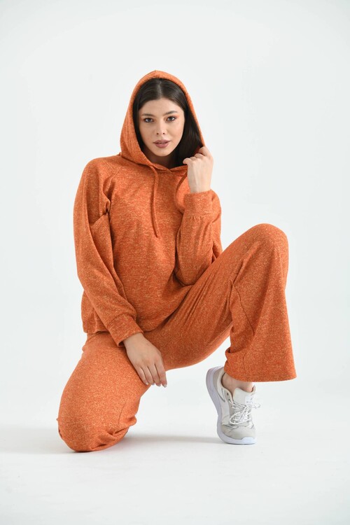 Tile Yumos Knitted Hooded Pajamas Set