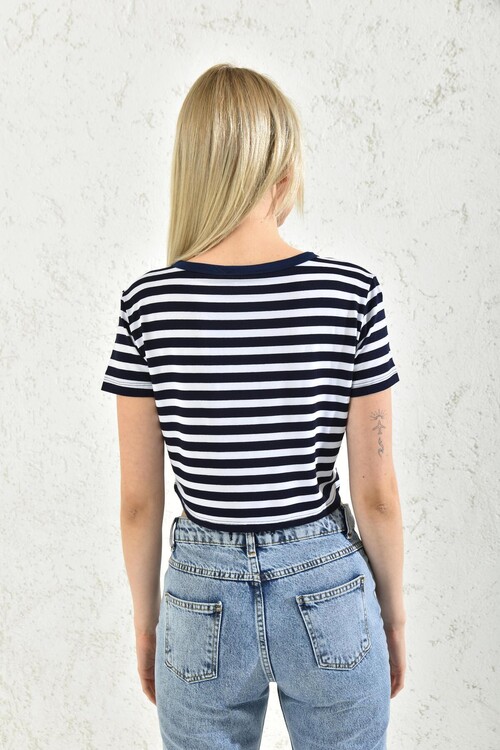 Navy Blue Crew Neck Print Detailed Crop Blouse