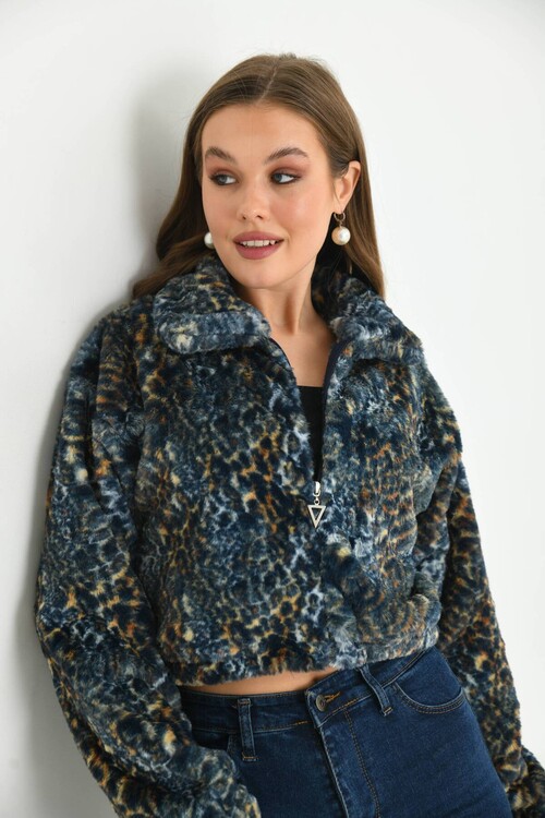 Blue Leopard Pattern Crop Plush Coat