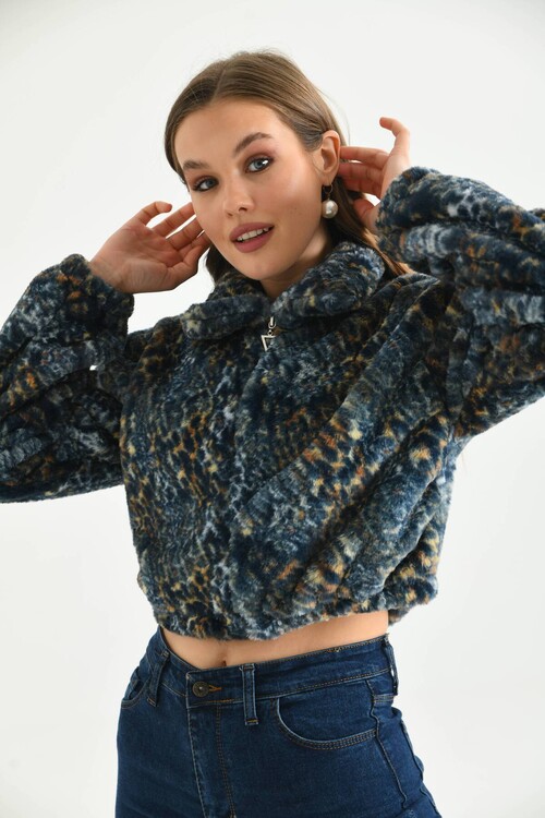 Blue Leopard Pattern Crop Plush Coat