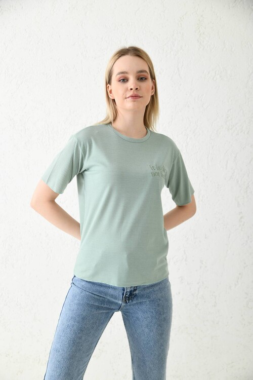 Mint Nakış Detaylı Kısa Kol T-Shirt