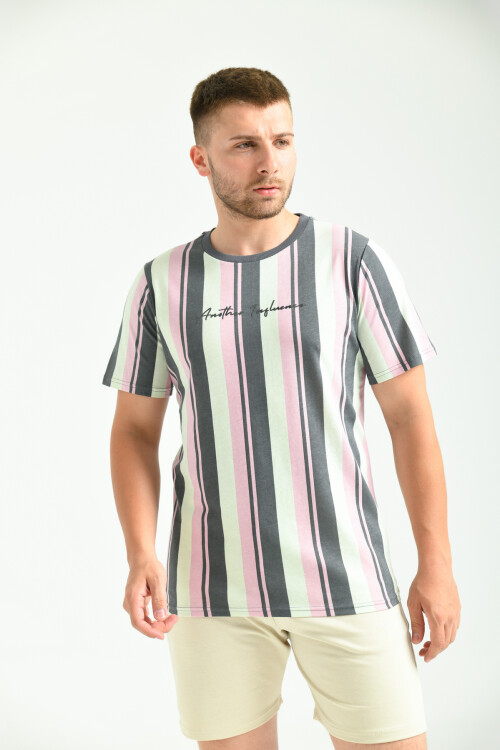 Multi Print Detailed Crew Neck T-Shirt