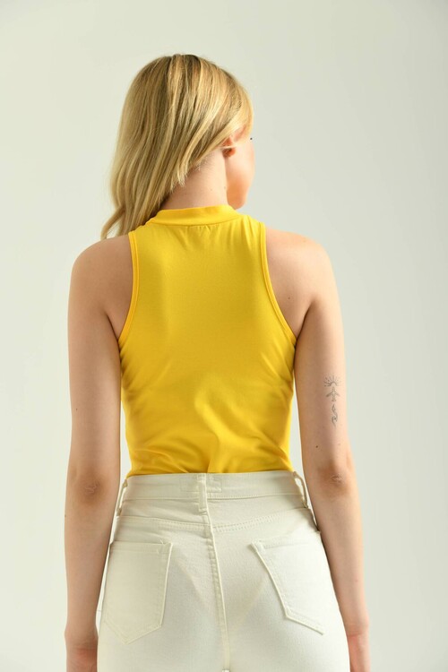 Yellow Turtleneck Sleeveless Snap Fastener Body