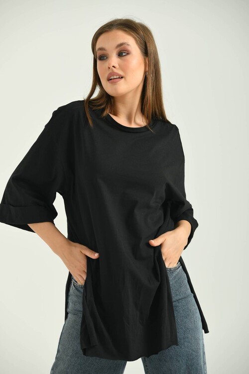Black Double Sleeve Wide Cut Asymmetrical Slit Knitted T-Shirt