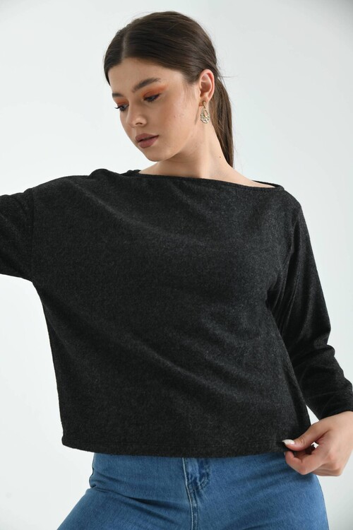 Black Long Sleeve Knitted Blouse