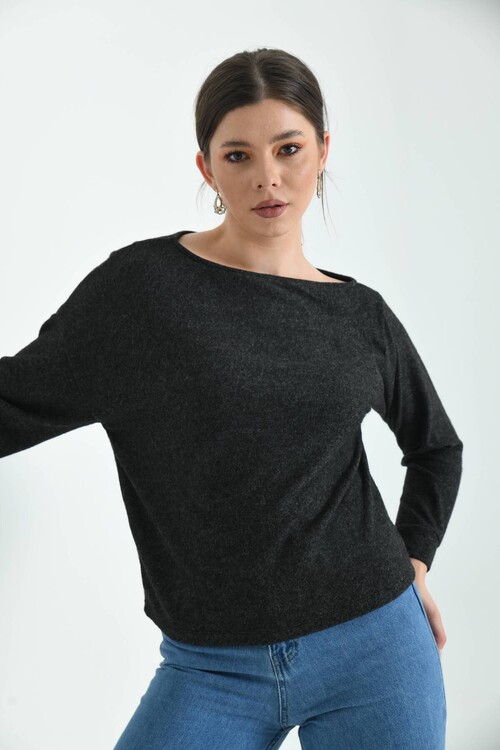 Black Long Sleeve Knitted Blouse