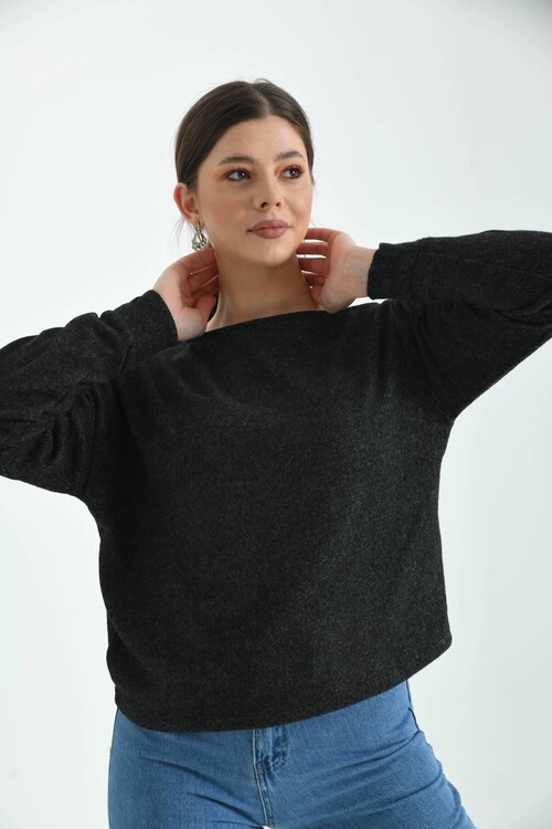 Black Long Sleeve Knitted Blouse