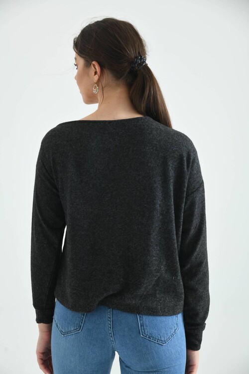 Black Long Sleeve Knitted Blouse