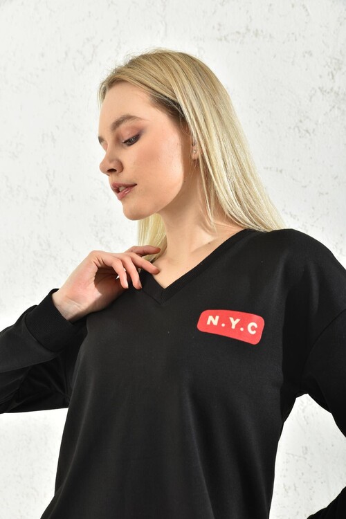 Black V-Neck Print Detailed Blouse