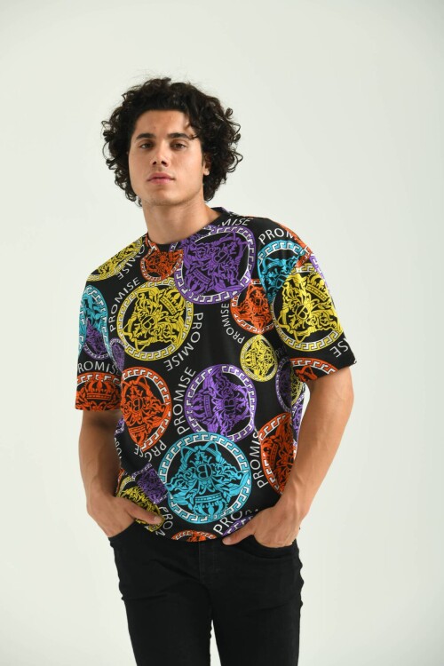 Black Round Neck Pattern Printed T-Shirt