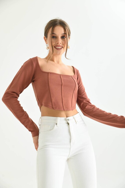 Cinnamon Front Stripe Detailed Square Neck Crop Blouse
