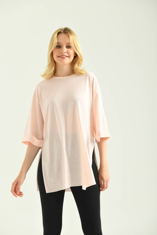 Puppy Double Sleeve Wide Cut Asymmetrical Slit Knitted T-Shirt