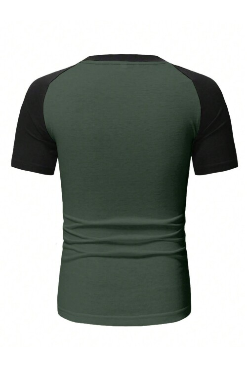 Asker Yeşili Bisiklet Yaka Omuzları Siyah Garni T-Shirt