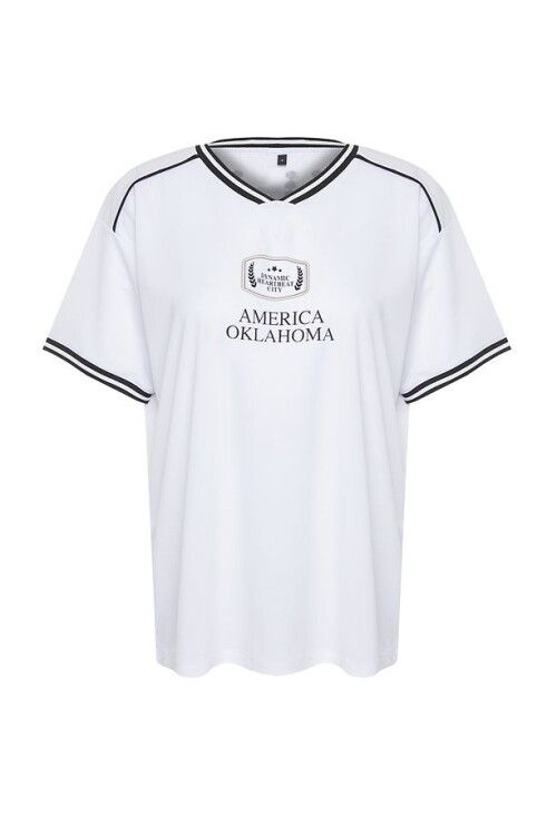 Beyaz Ön Arka Baskılı Oversize Kesim V Yaka  Örme T-Shirt