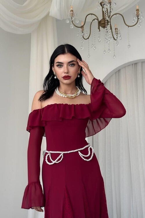 Bordo Eteği Dantel Straplezi ve Kolları Büzgü Detaylı Kadın Elbise