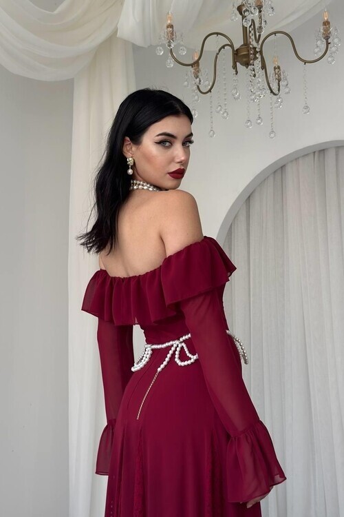 Bordo Eteği Dantel Straplezi ve Kolları Büzgü Detaylı Kadın Elbise