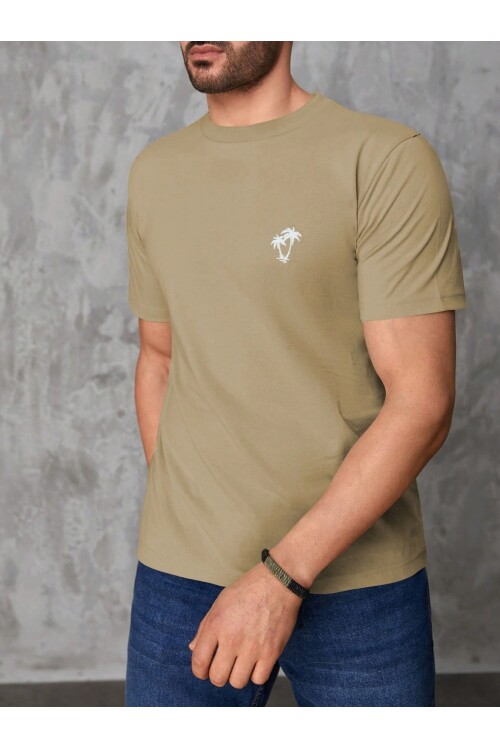 Erkek Bej Bisiklet Yaka Göğsü Palmiye Baskılı T-Shirt