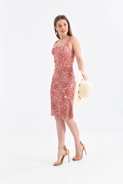 Kadın Kiremit Esnek Kumaş Vücudu Saran Crop ve Yırtmaçlı Etek İkili Takım