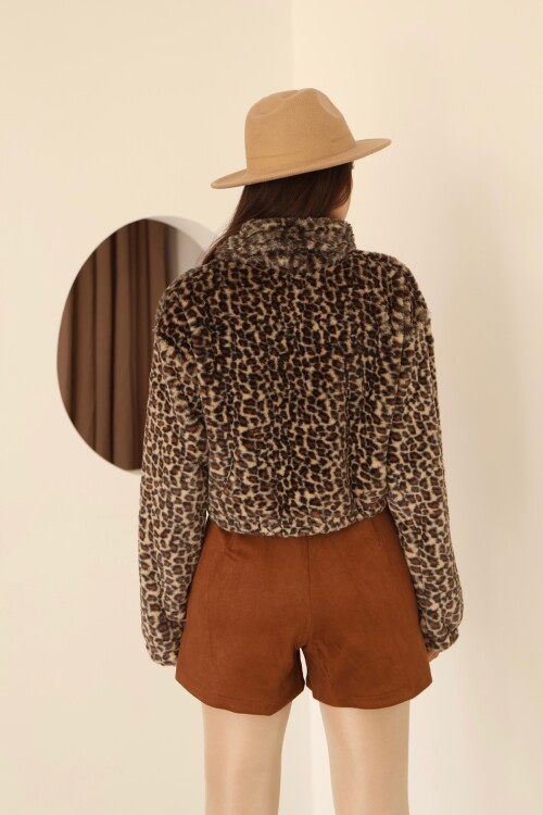 Kadın Leopar Desenli Fermuar Detaylı Crop Ceket