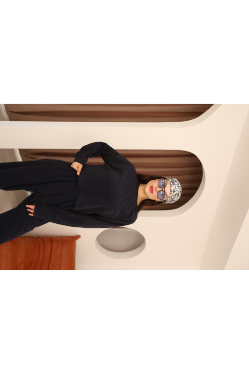 Lacivert Havlu Kumaş Paça Bel ve Manşet Lastik Detaylı Uzun Kollu Crop Eşofman Takımı