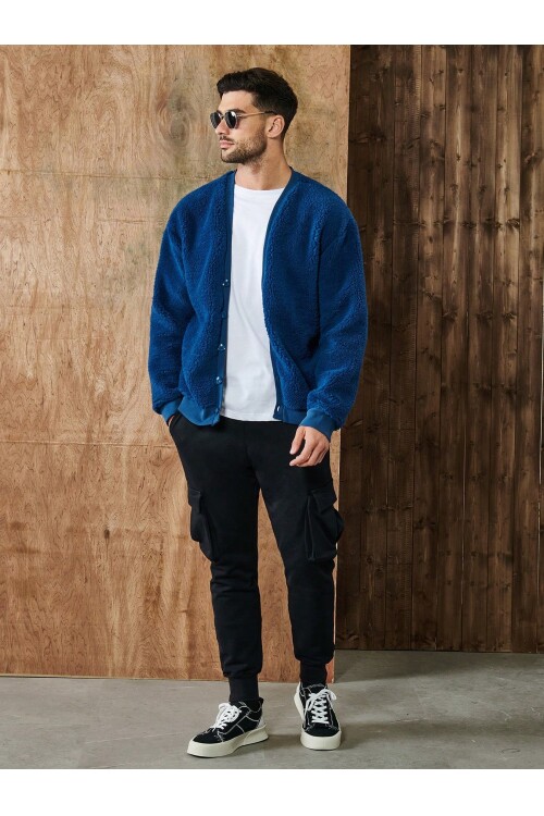 Lacivert V Yaka Düğmeli Peluş Hırka