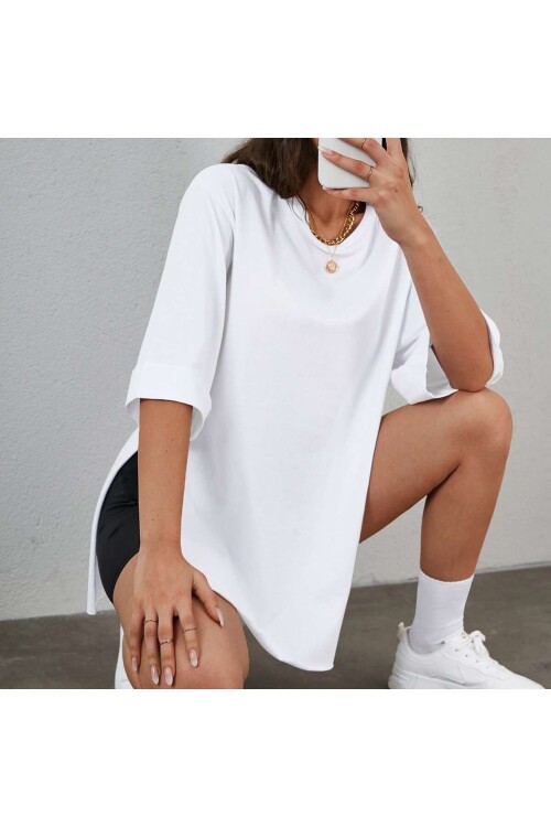 Moviment Kadın Standart Beden Duble Kol Yandan Yırtmaçlı Beyaz T-shirt