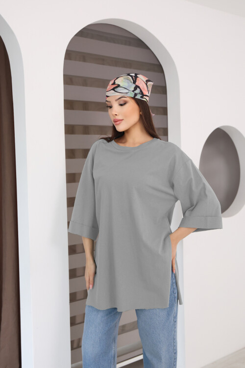 Moviment Kadın Standart Beden Duble Kol Yandan Yırtmaçlı Gri Melanj T-shirt