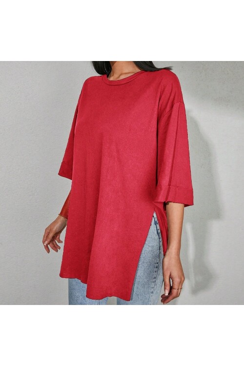 Moviment Kadın Standart Beden Duble Kol Yandan Yırtmaçlı Kırmızı T-shirt