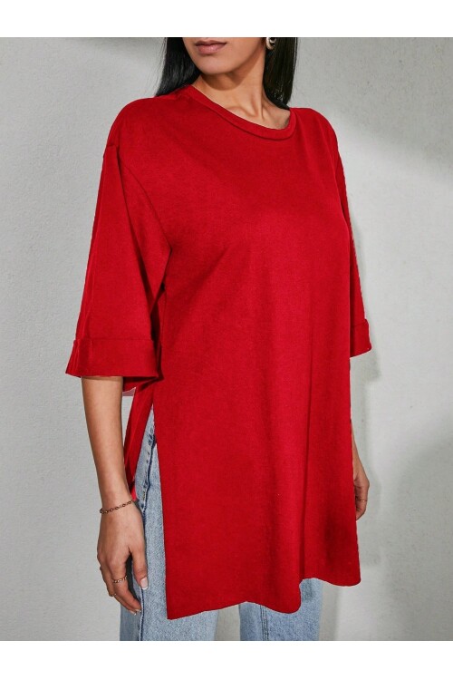 Moviment Kadın Standart Beden Duble Kol Yandan Yırtmaçlı Kırmızı T-shirt