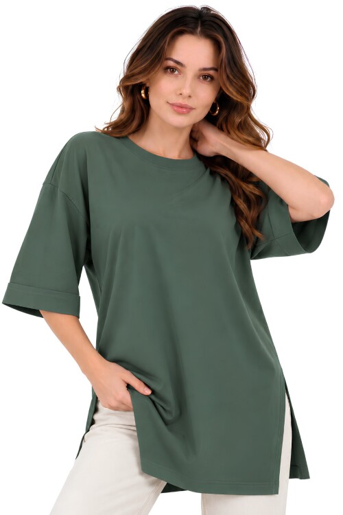 Moviment Kadın Standart Beden Duble Kol Yandan Yırtmaçlı Yeşil T-shirt