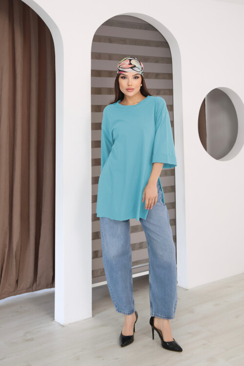 Moviment Kadın Standart Beden Duble Kol Yandan Yırtmaçlı Mavi T-shirt