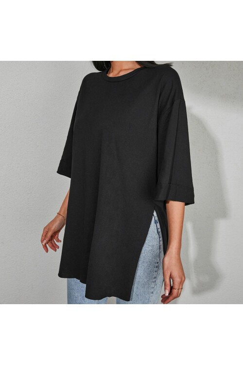 Moviment Kadın Standart Beden Duble Kol Yandan Yırtmaçlı Siyah T-shirt