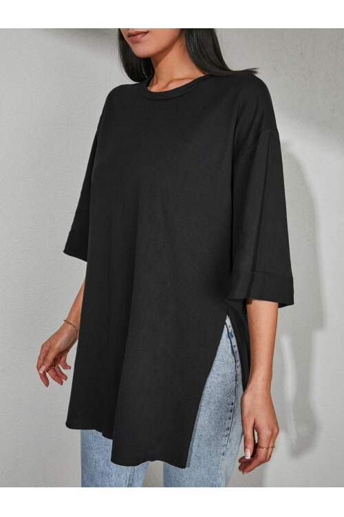 Moviment Kadın Standart Beden Duble Kol Yandan Yırtmaçlı Siyah T-shirt