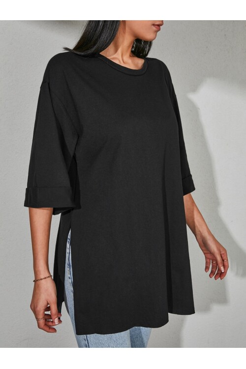 Moviment Kadın Standart Beden Duble Kol Yandan Yırtmaçlı Siyah T-shirt