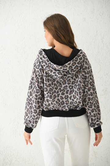 Bej Kapüşonlu Leopar Baskılı Sweatshirt