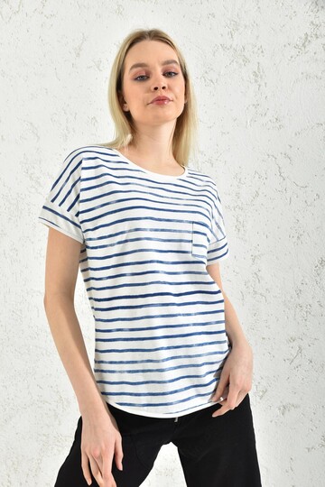 Ecru Printed T-Shirt with Pockets and Short Sleeves