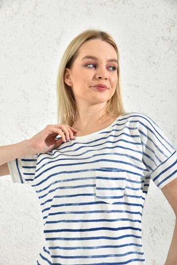 Ecru Printed T-Shirt with Pockets and Short Sleeves