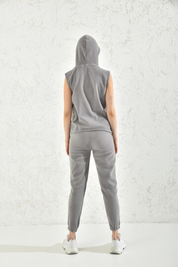 Gray Hooded Pocket Detail Sleeveless Vest