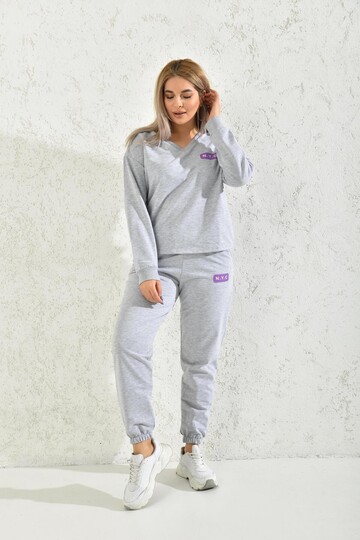 Gray V-Neck Print Detailed Tracksuit Set