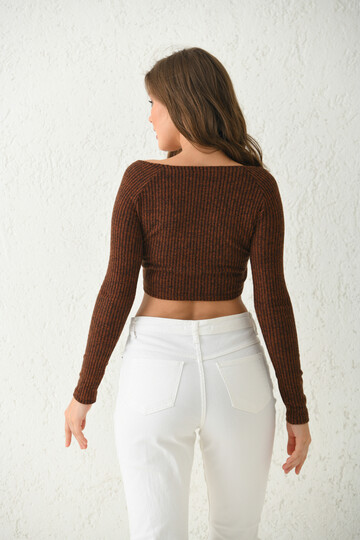Kahverengi Fitilli Kruvaze Crop Örme Bluz